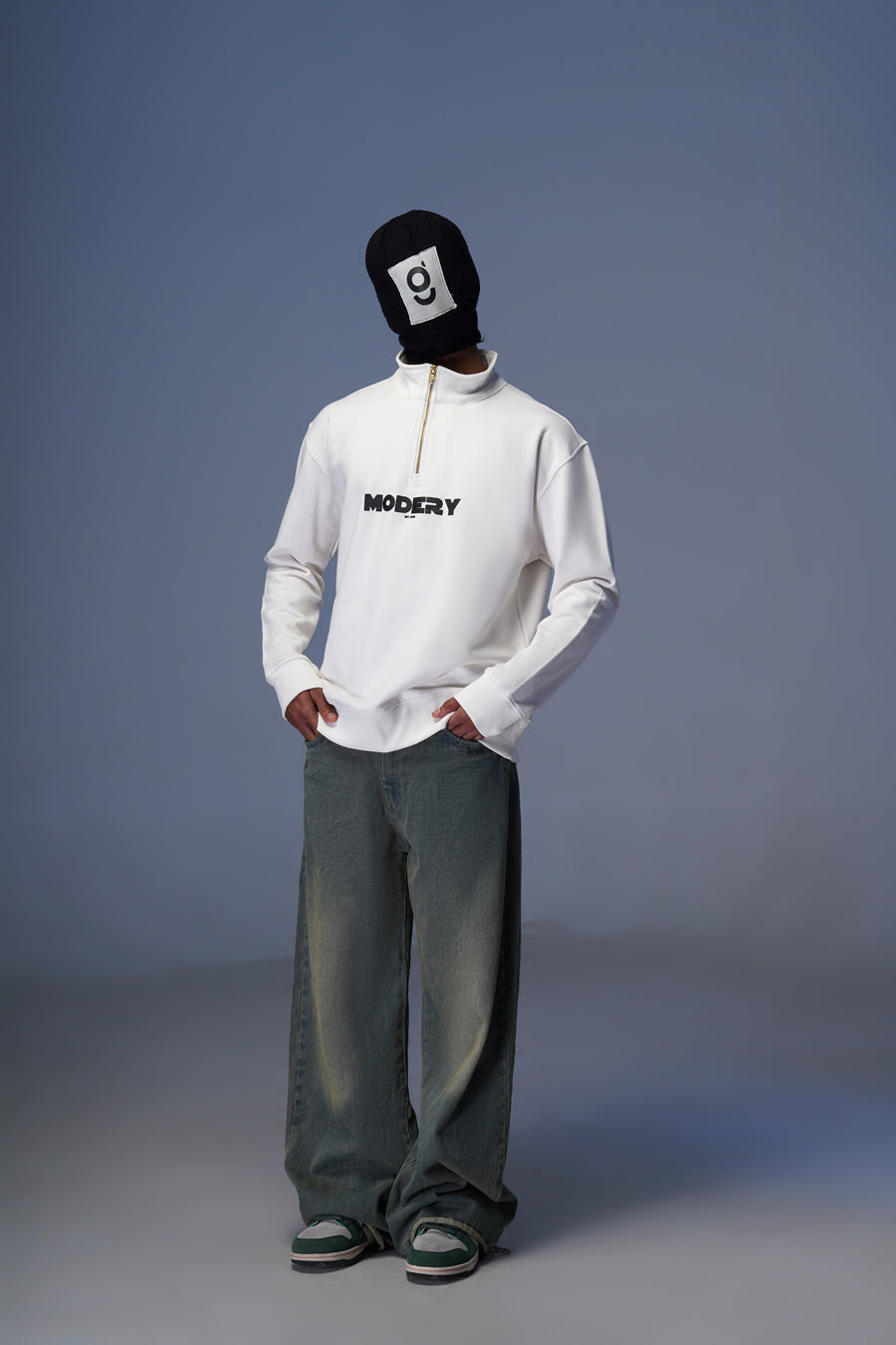 MODERY Escape Sweatshirt